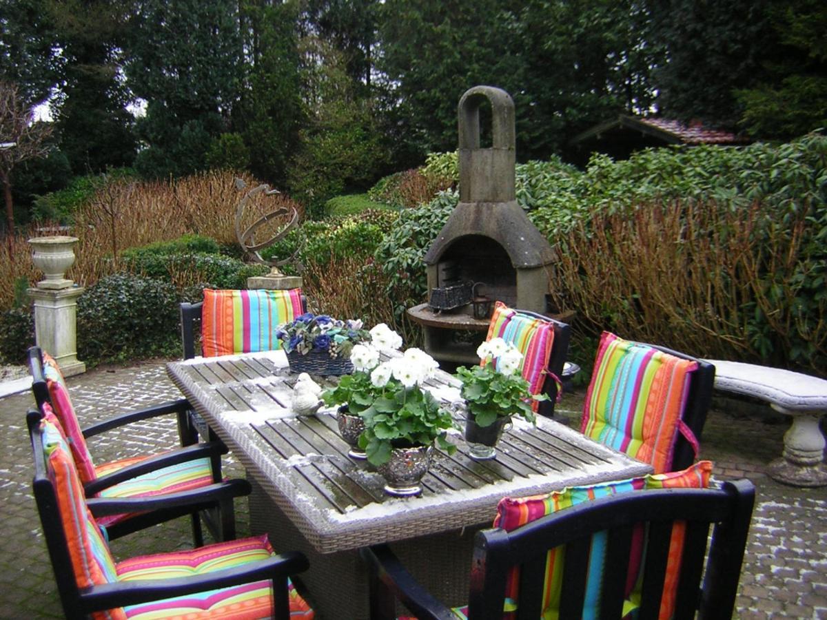 Prive Tuinhuis B&B Elly Sint Pancras Ngoại thất bức ảnh
