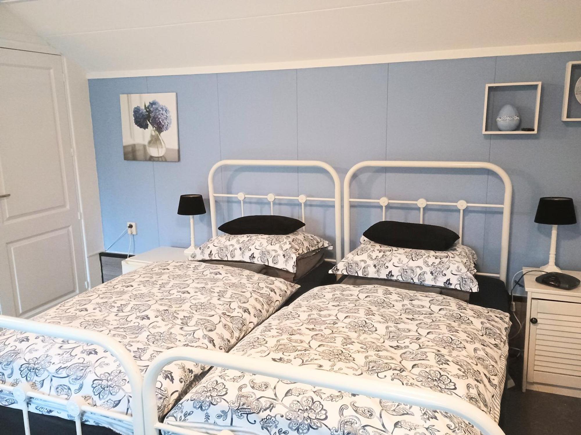 Prive Tuinhuis B&B Elly Sint Pancras Ngoại thất bức ảnh